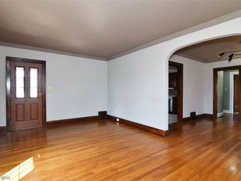 6222 Brookside Drive, Cleveland, OH 44144 Photo 10