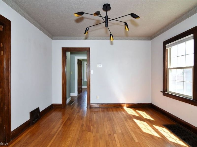 6222 Brookside Drive, Cleveland, OH 44144 Photo 11