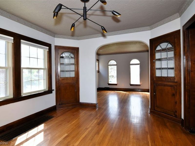 6222 Brookside Drive, Cleveland, OH 44144 Photo 13