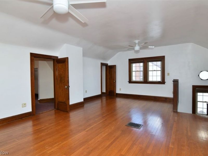 6222 Brookside Drive, Cleveland, OH 44144 Photo 29