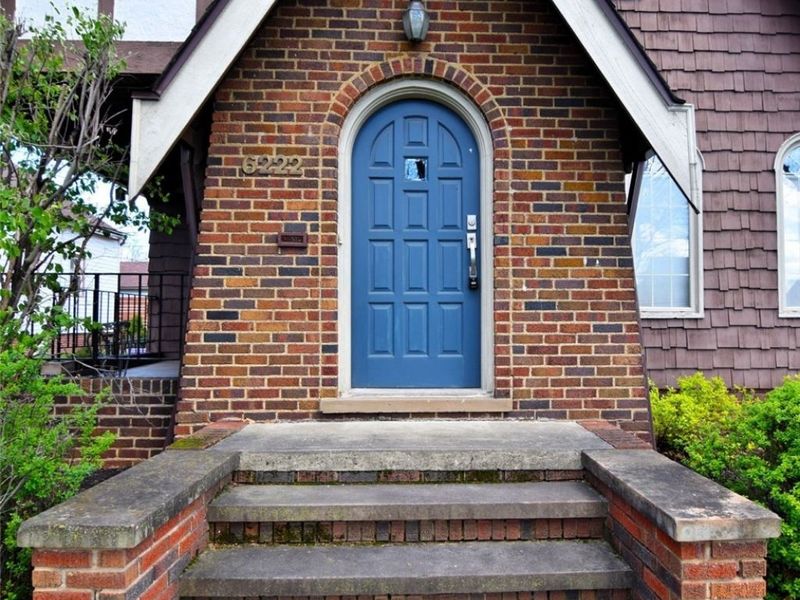 6222 Brookside Drive, Cleveland, OH 44144 Photo 3