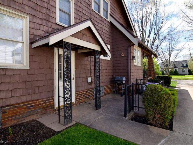 6222 Brookside Drive, Cleveland, OH 44144 Photo 38