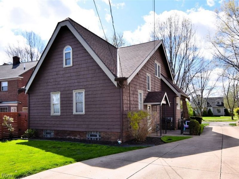 6222 Brookside Drive, Cleveland, OH 44144 Photo 41