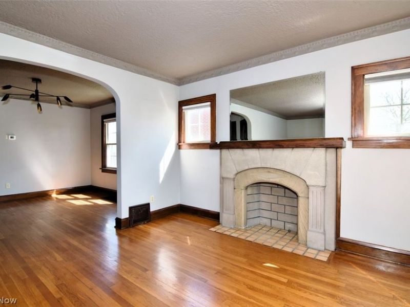 6222 Brookside Drive, Cleveland, OH 44144 Photo 8