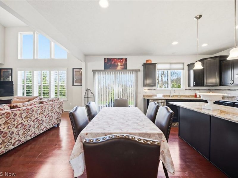 18229 Clare Court, Strongsville, OH 44149 Photo 12