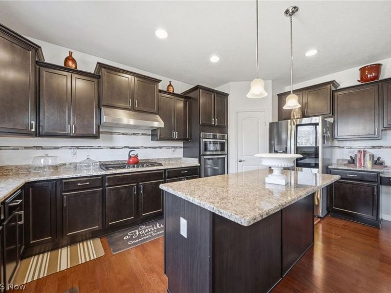 18229 Clare Court, Strongsville, OH 44149 Photo 15