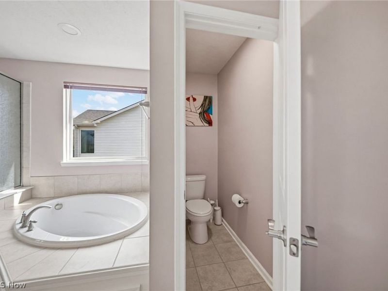 18229 Clare Court, Strongsville, OH 44149 Photo 24