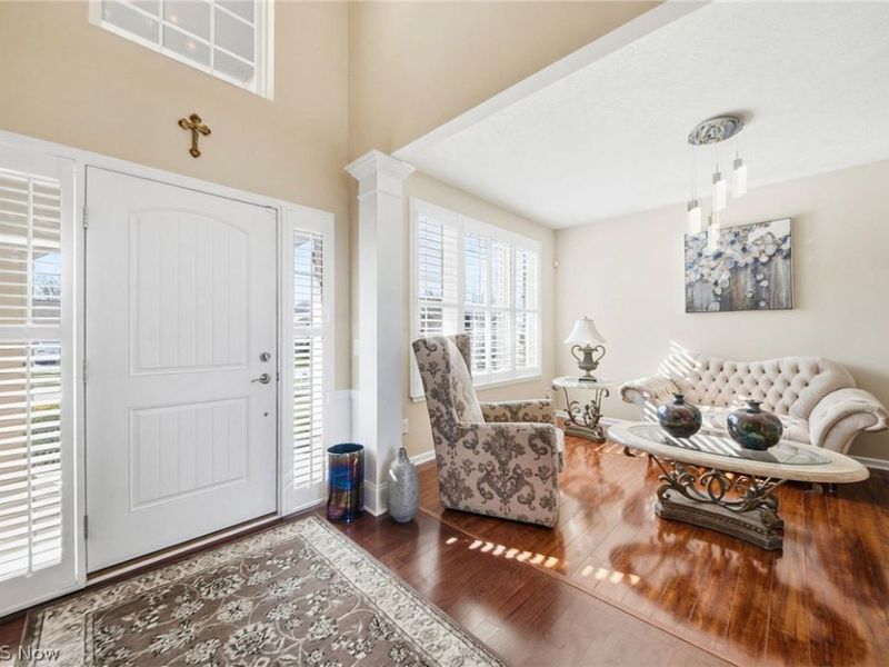 18229 Clare Court, Strongsville, OH 44149 Photo 3