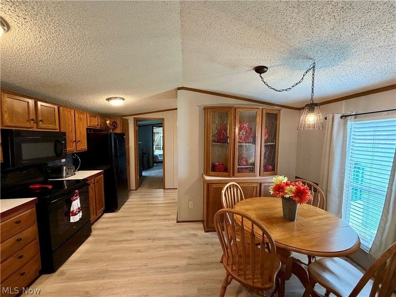 4325 Woodale Avenue SE, Minerva, OH 44657 Photo 4