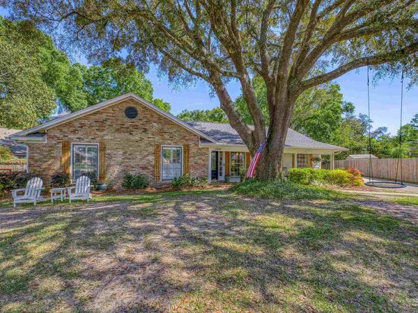 4580 Lavallet Ln, Pensacola, FL 32504