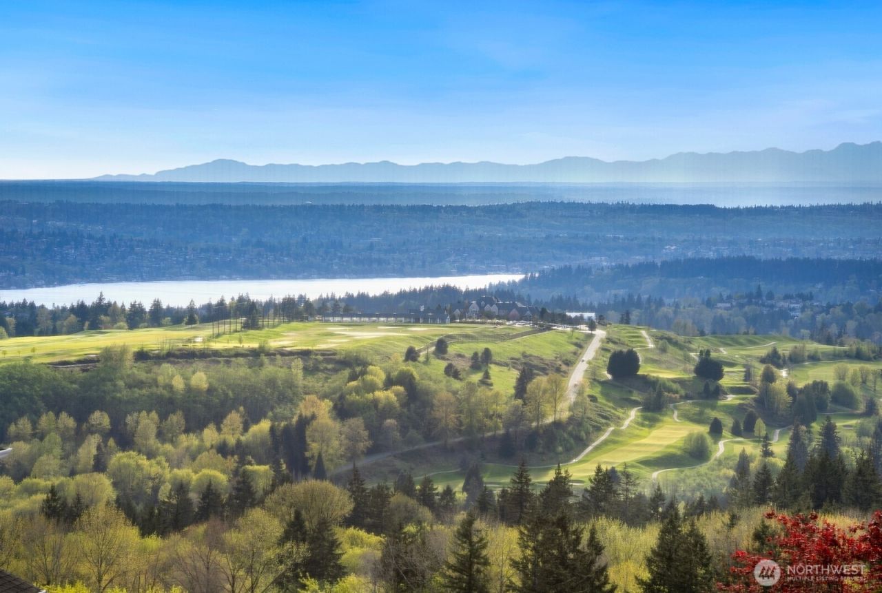 7050 171st Avenue Se, Bellevue, WA 98006