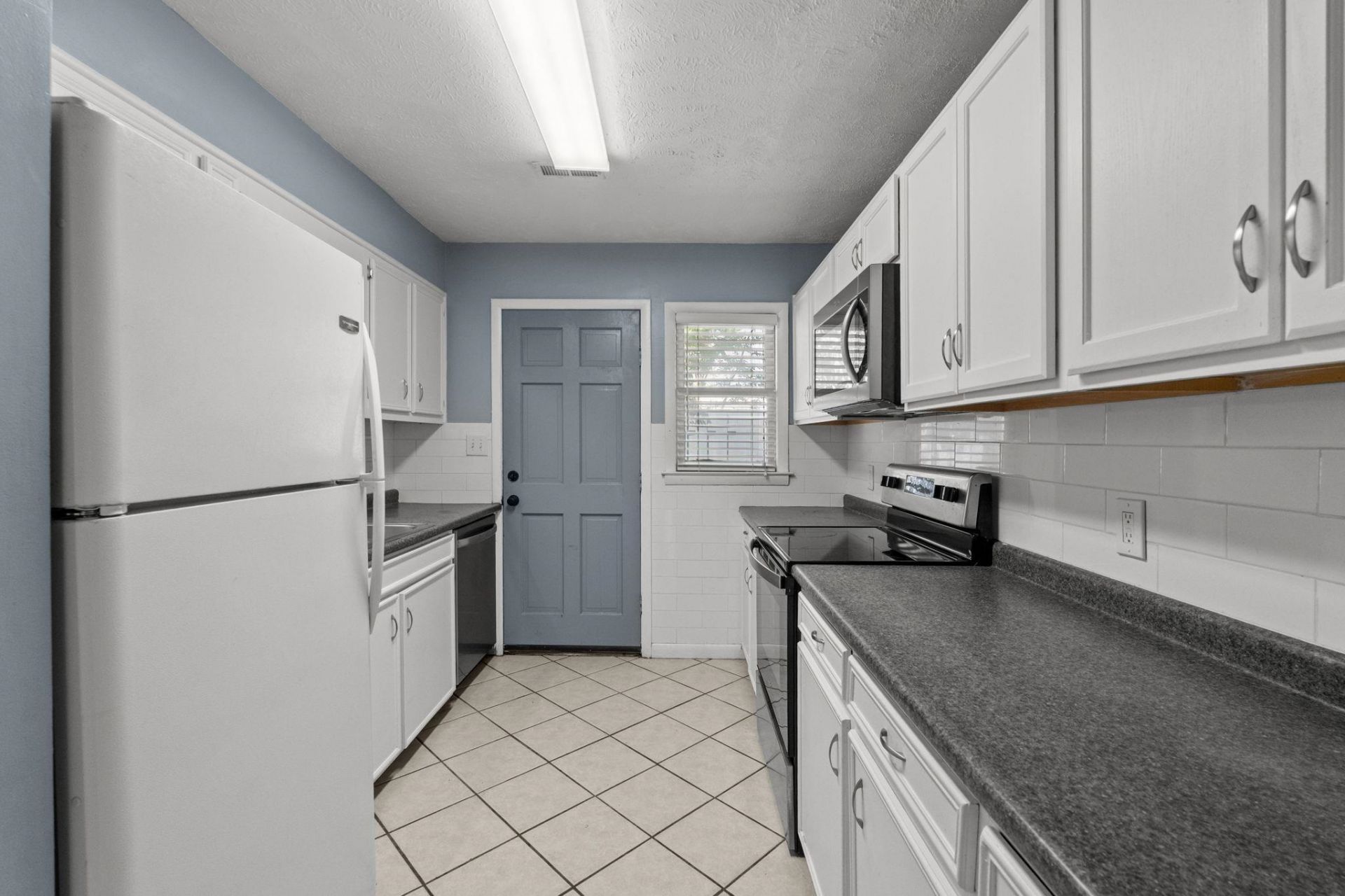 6504 Wildwood Trail Photo 14