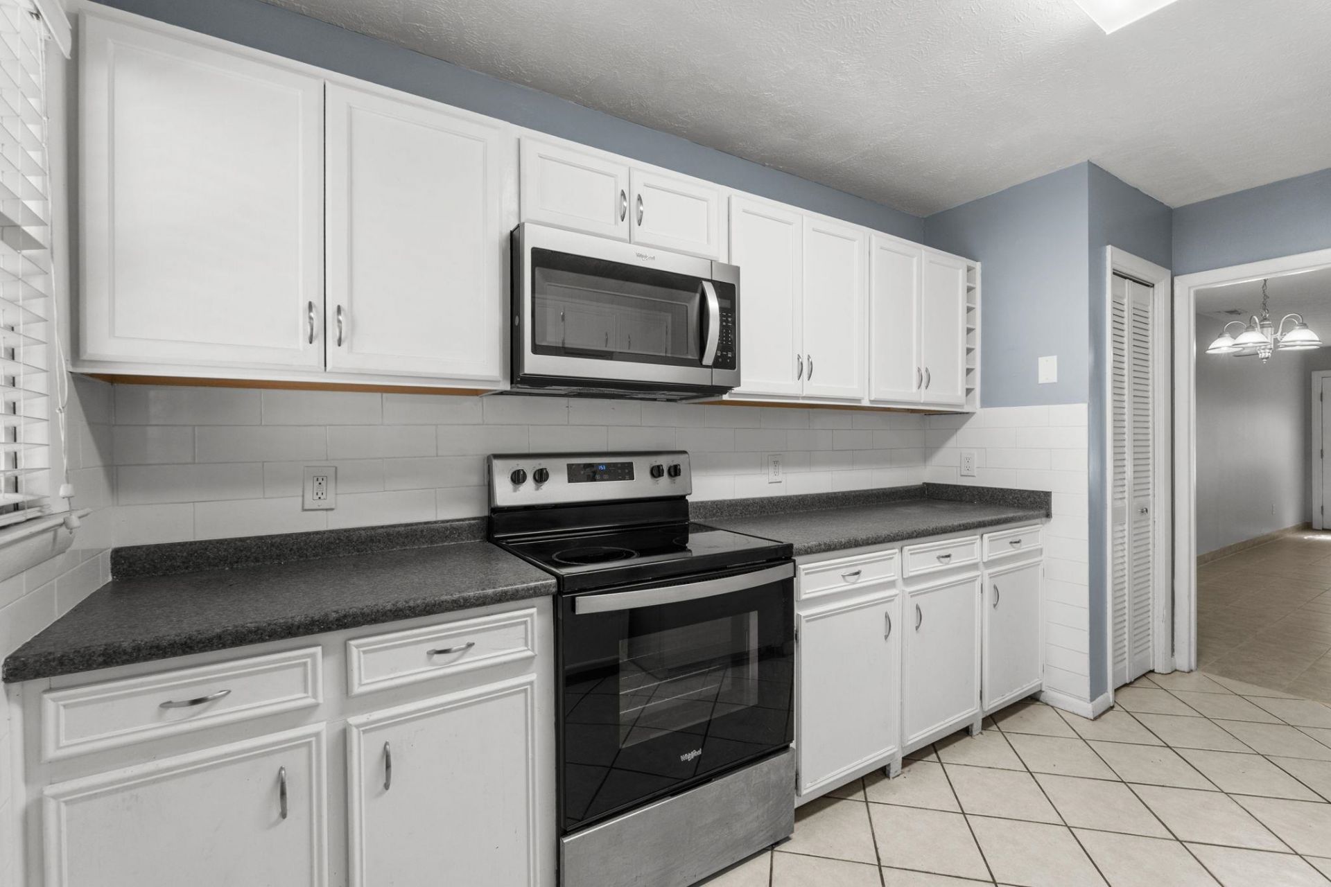 6504 Wildwood Trail  Photo 15