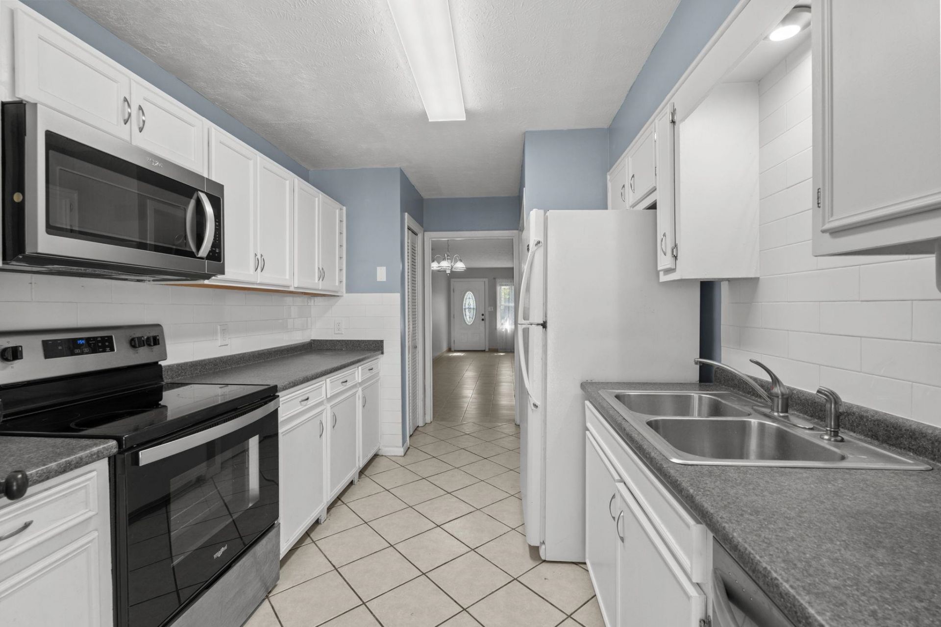 6504 Wildwood Trail  Photo 16