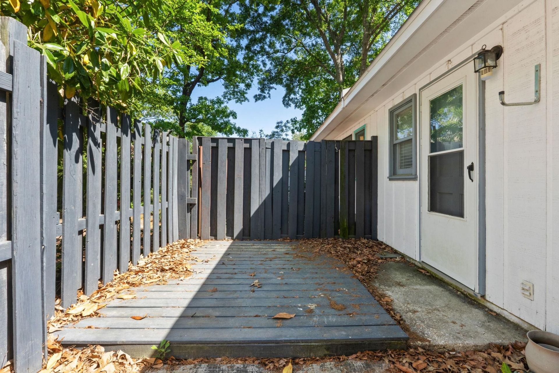 6504 Wildwood Trail  Photo 21