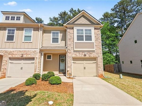 5199 Madeline Place, Stone Mountain, GA 30083