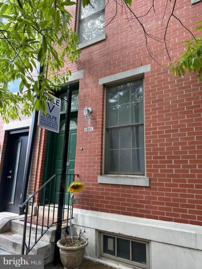 1937 Bainbridge Street, Philadelphia, PA 19146 Main Photo