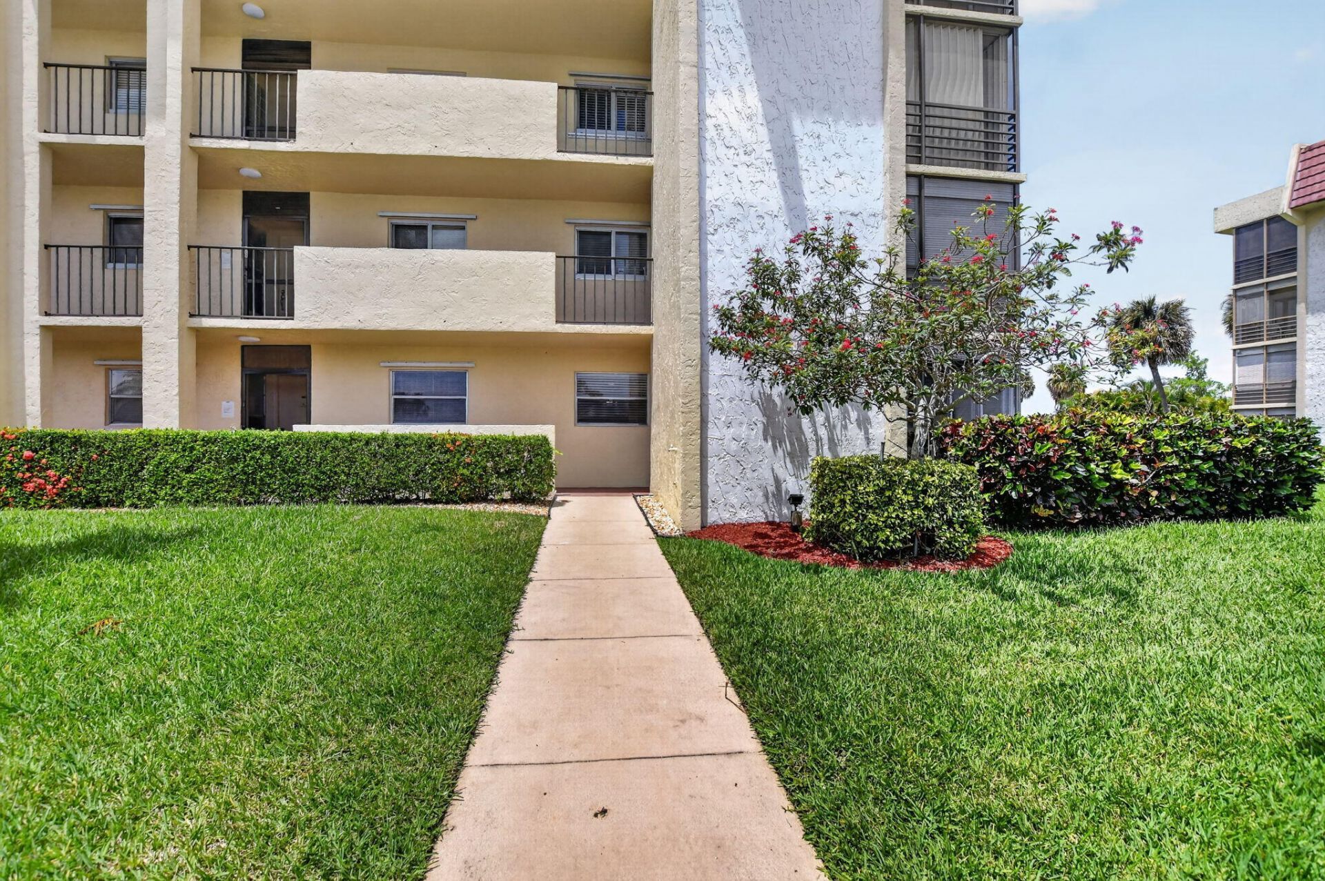 23277 Barwood Lane N, Unit 109, Boca Raton, FL 33428 Photo