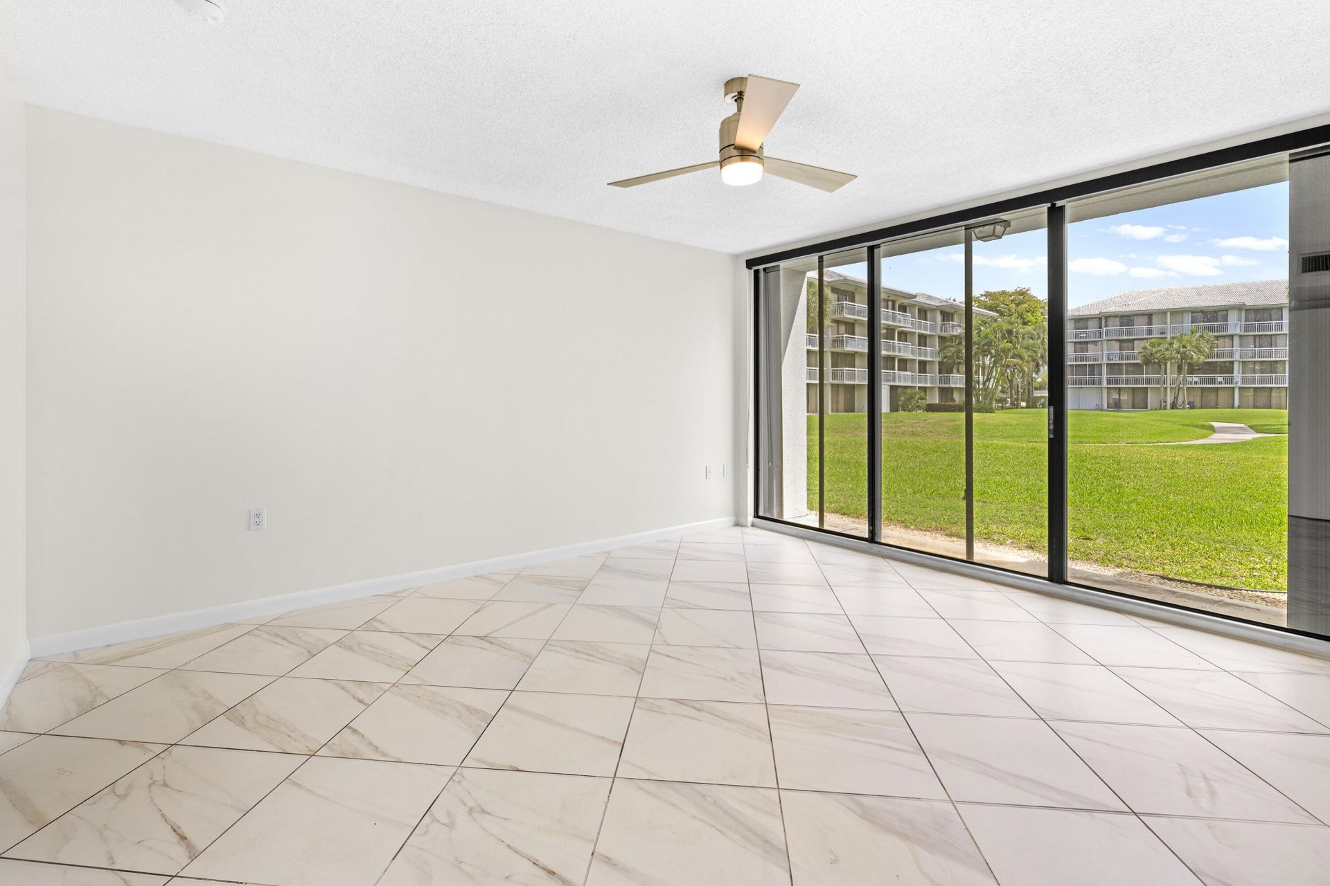 2561 Village Boulevard, Unit 103, West Palm Beach, FL 33409 Photo