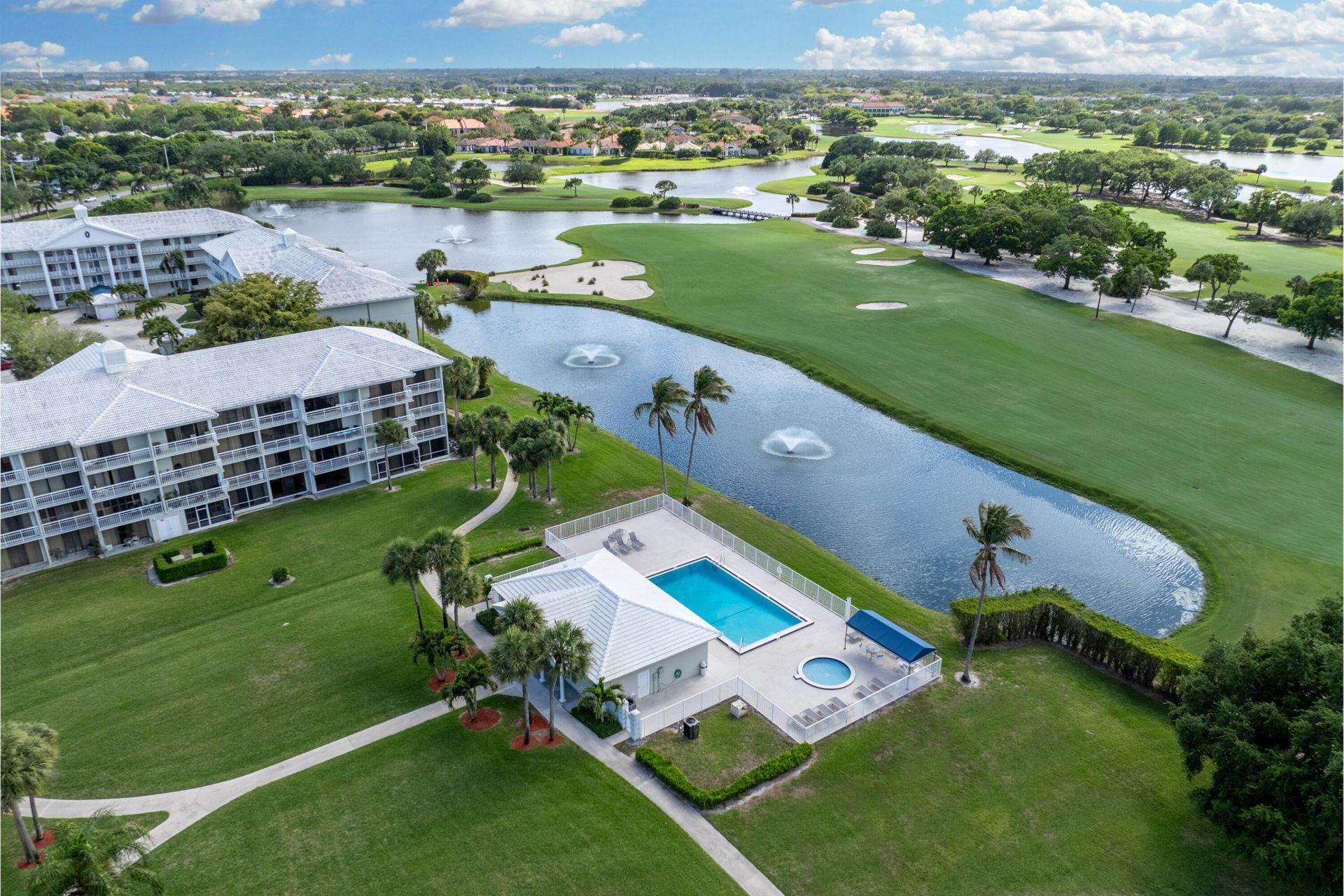 2561 Village Boulevard, Unit 103, West Palm Beach, FL 33409 Photo
