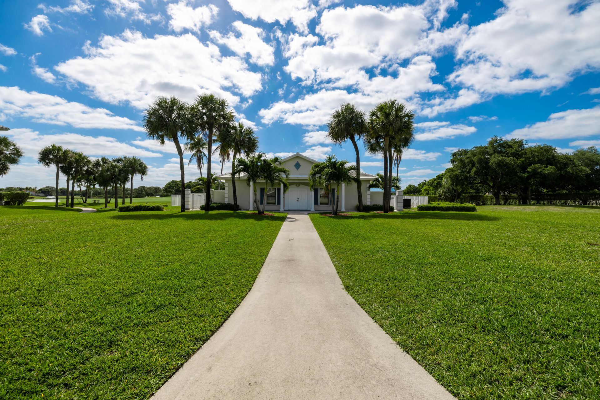 2561 Village Boulevard, Unit 103, West Palm Beach, FL 33409 Photo