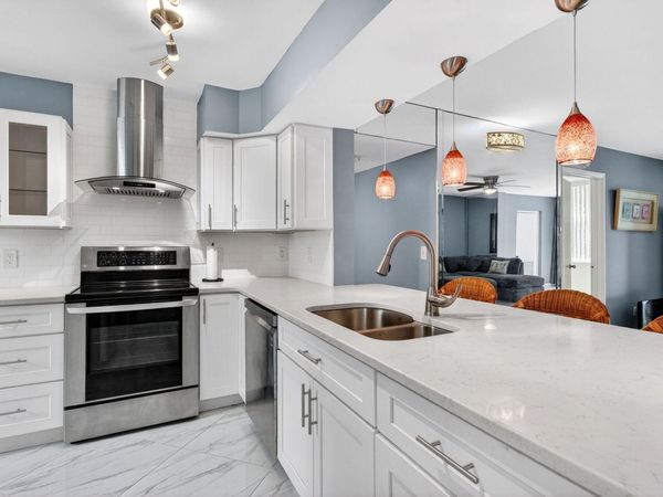 18 Willowbrook Lane, Unit 103, Delray Beach, FL 33446