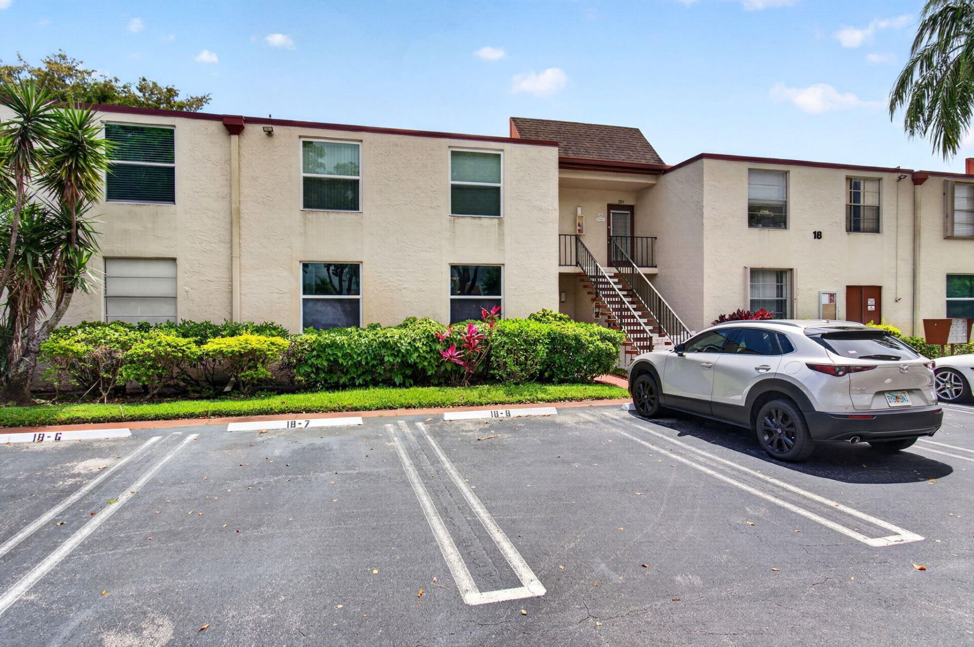 18 Willowbrook Lane, Unit 103, Delray Beach, FL 33446 Photo