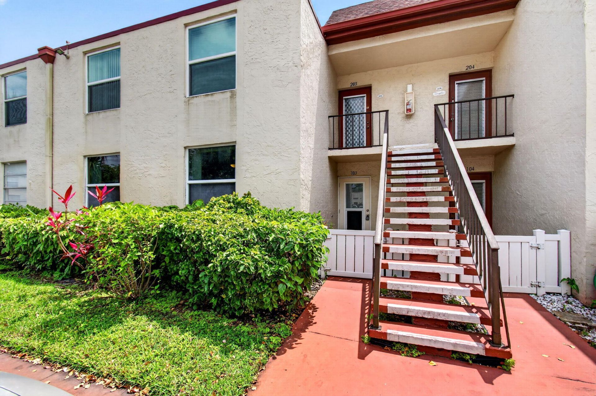 18 Willowbrook Lane, Unit 103, Delray Beach, FL 33446 Photo