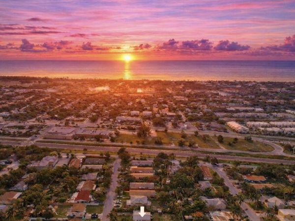 250 NE 13th Street, Delray Beach, FL 33444