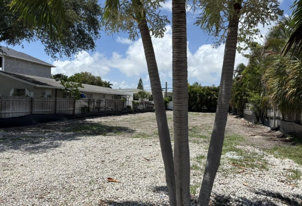 250 NE 13th Street, Delray Beach, FL 33444 Photo