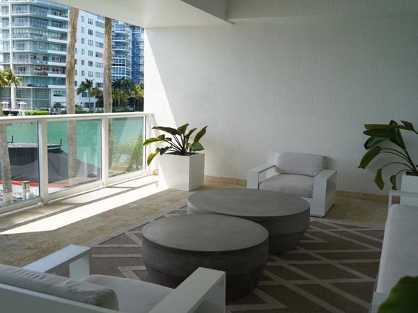 5900 Collins Avenue, Unit 601, Miami Beach, FL 33140