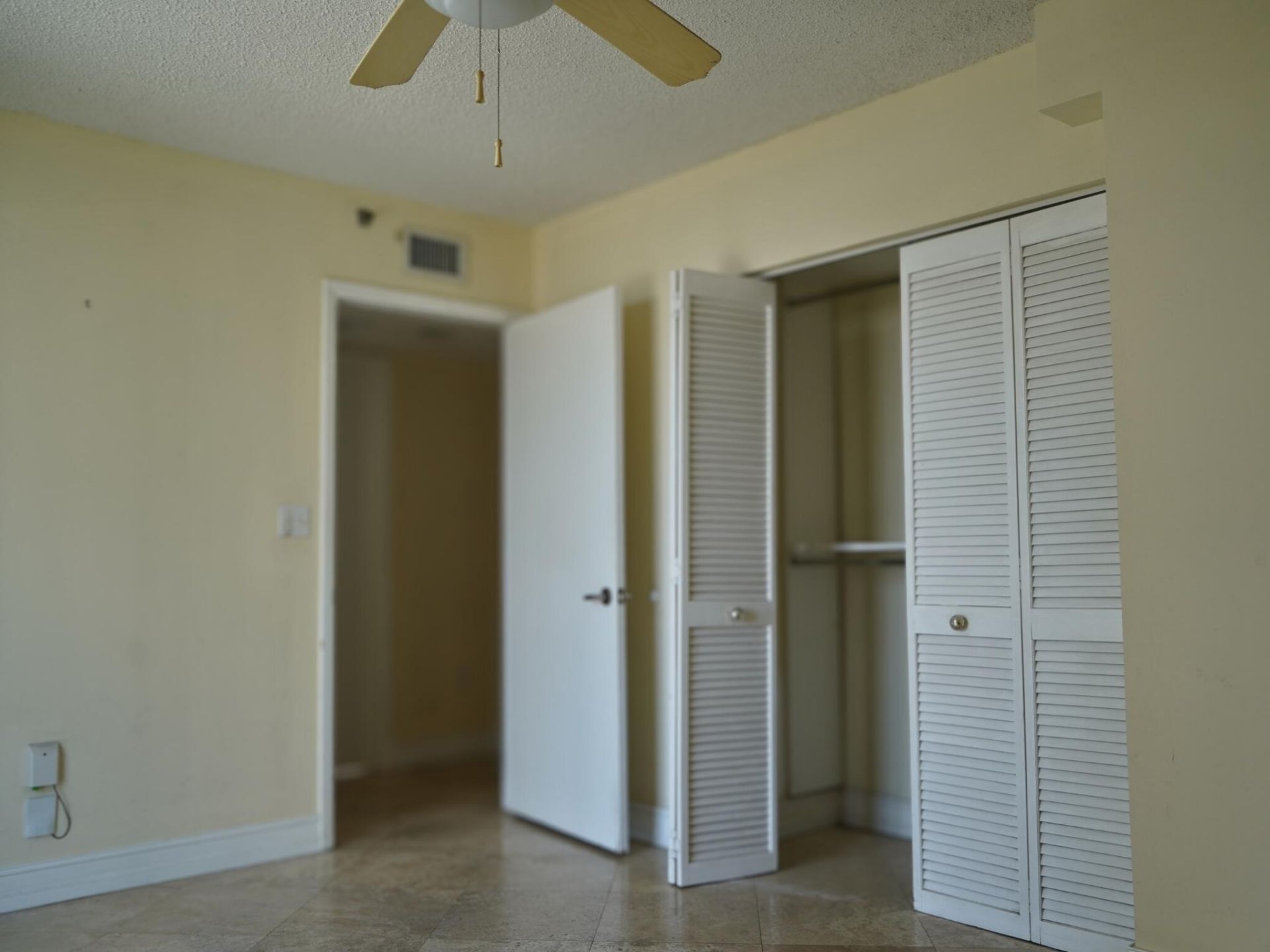 5900 Collins Avenue, Unit 601, Miami Beach, FL 33140 Photo