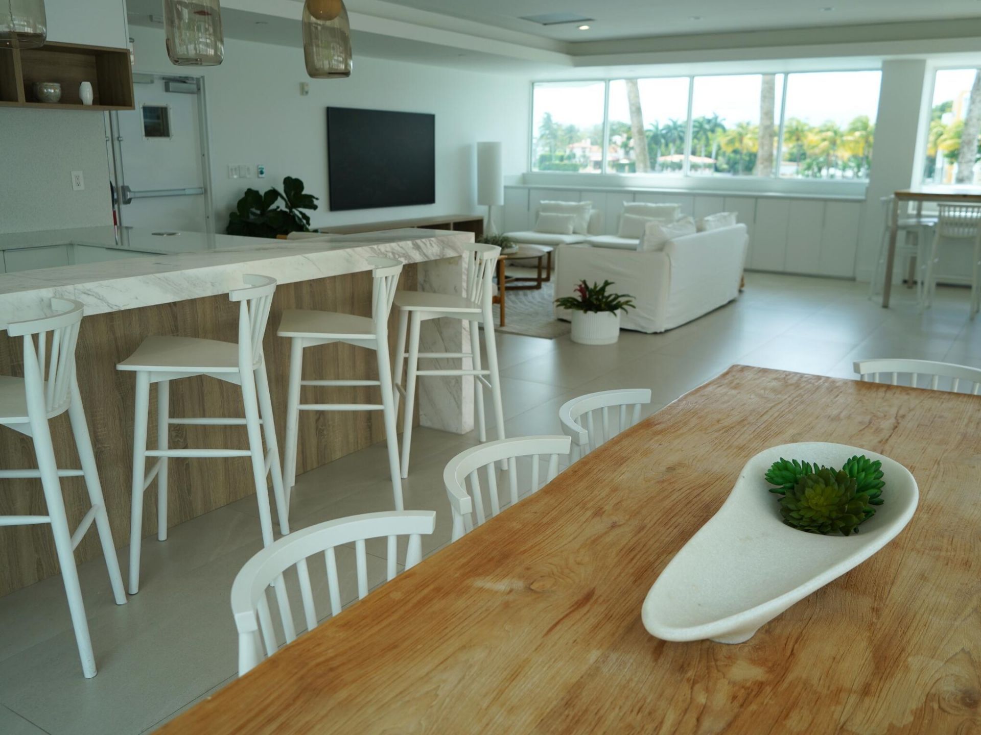 5900 Collins Avenue, Unit 601, Miami Beach, FL 33140 Photo