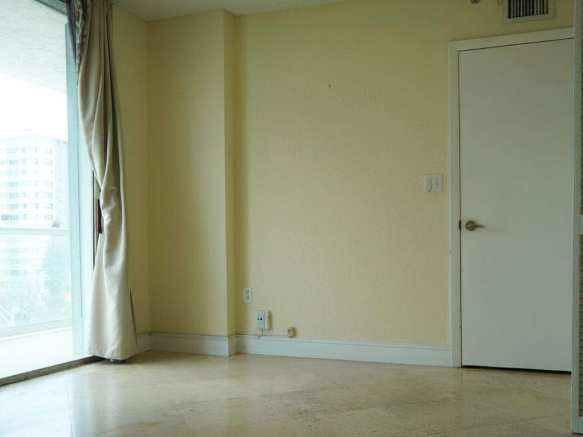 5900 Collins Avenue, Unit 601, Miami Beach, FL 33140 Photo