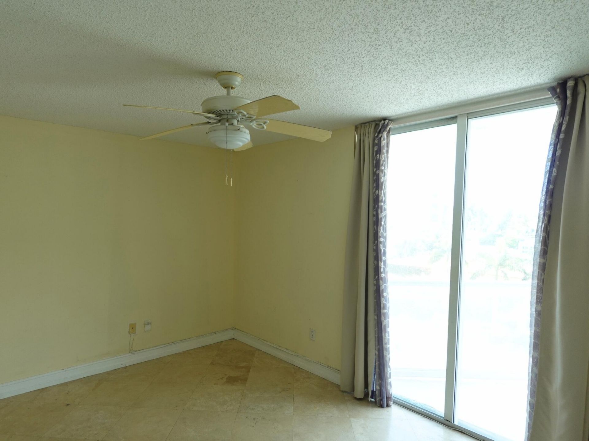 5900 Collins Avenue, Unit 601, Miami Beach, FL 33140 Photo