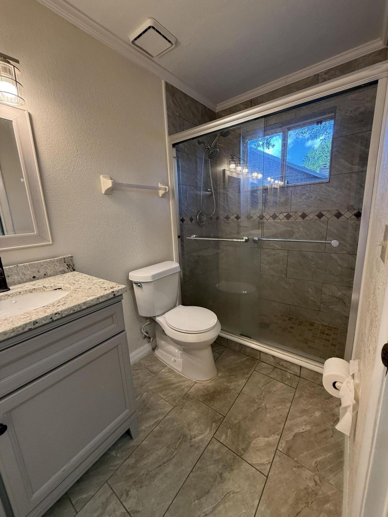 683 Post Oak Circle, Unit 105, Altamonte Springs, FL 32701 Photo