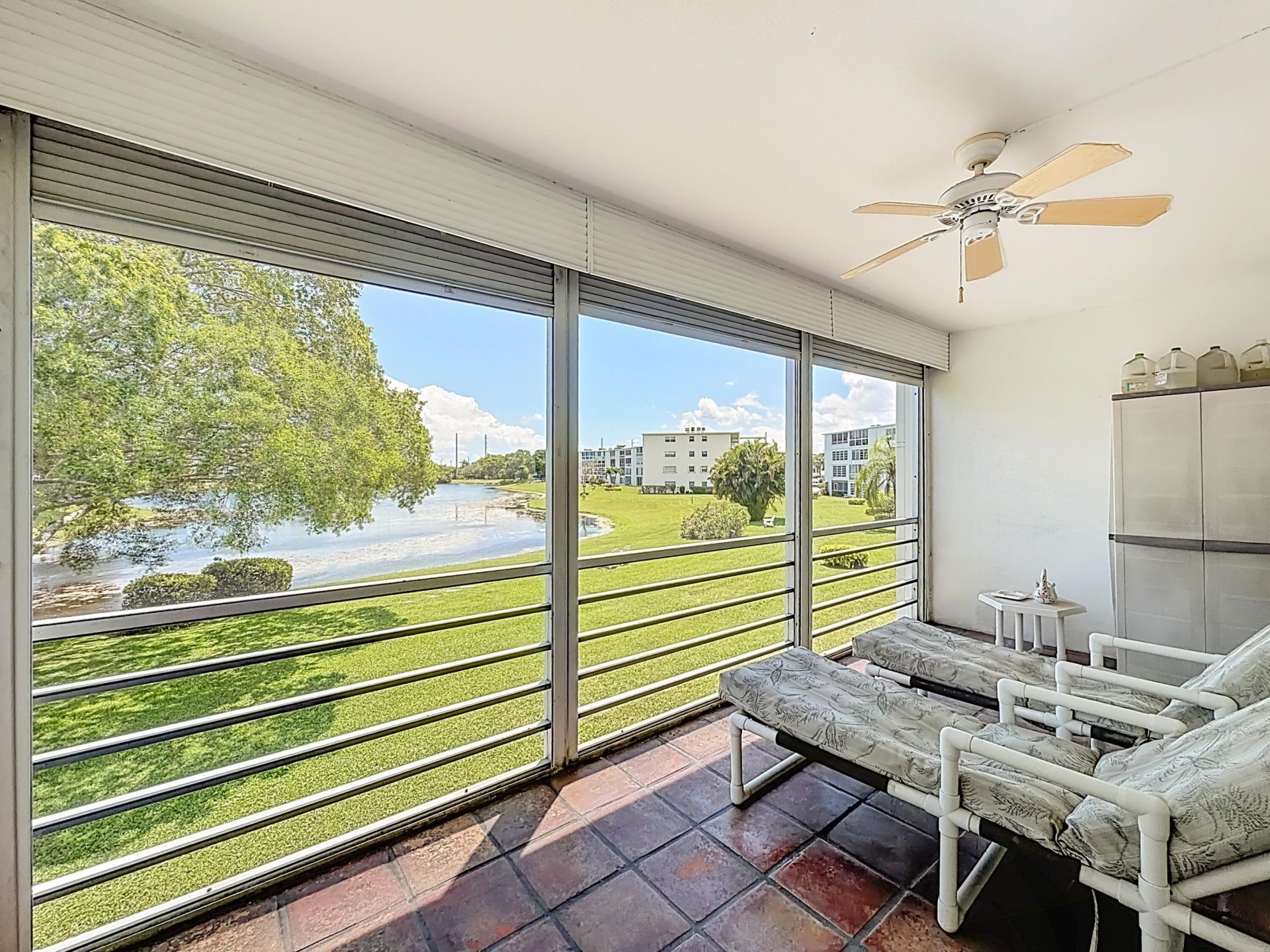2114 Oakridge V, Deerfield Beach, FL 33442 Photo