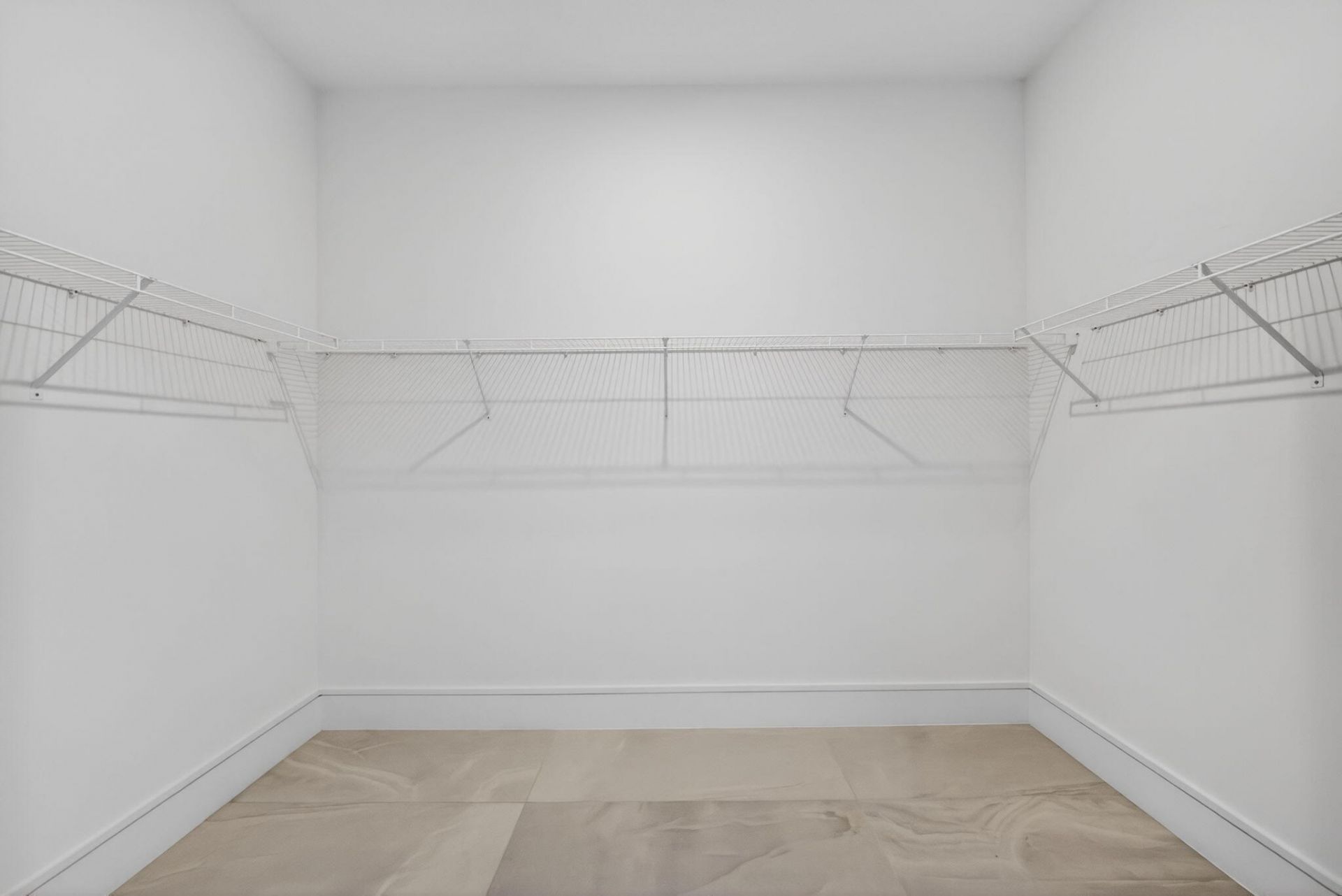 220 Lake Shore Drive, Unit 605, Lake Park, FL 33403 Photo