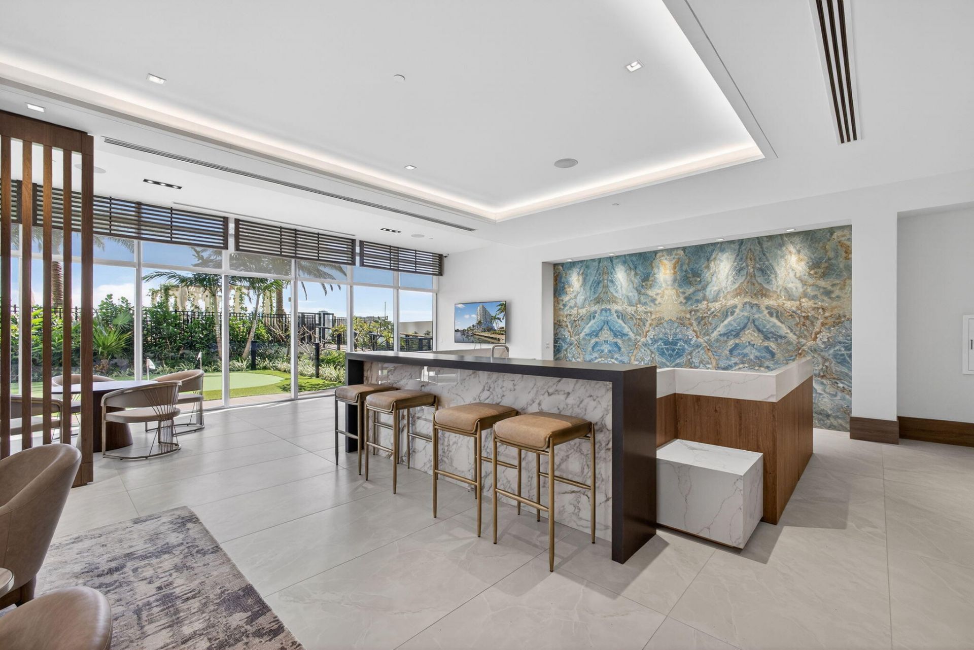 220 Lake Shore Drive, Unit 605, Lake Park, FL 33403 Photo