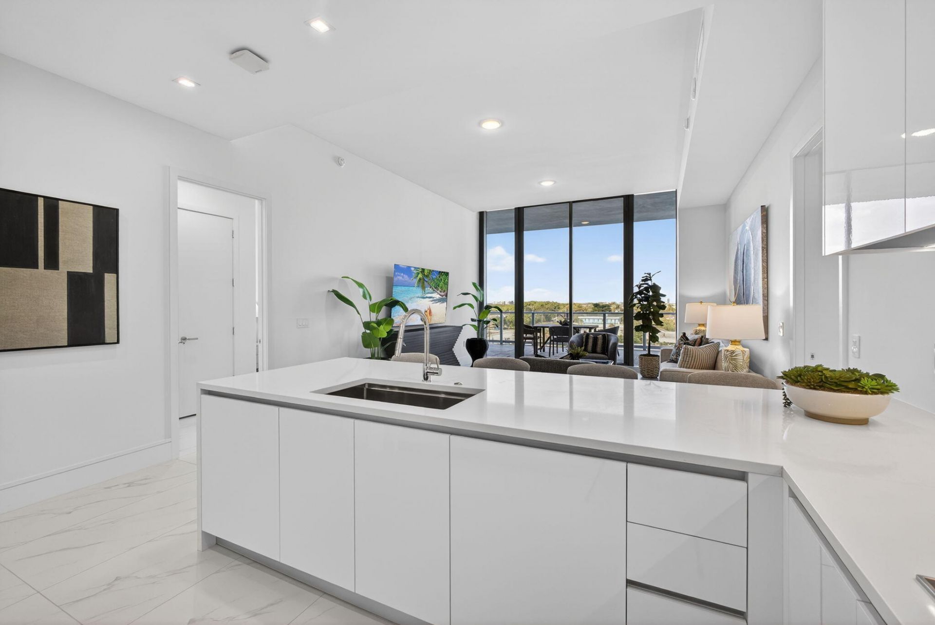 220 Lake Shore Drive, Unit 609, Lake Park, FL 33403 Photo