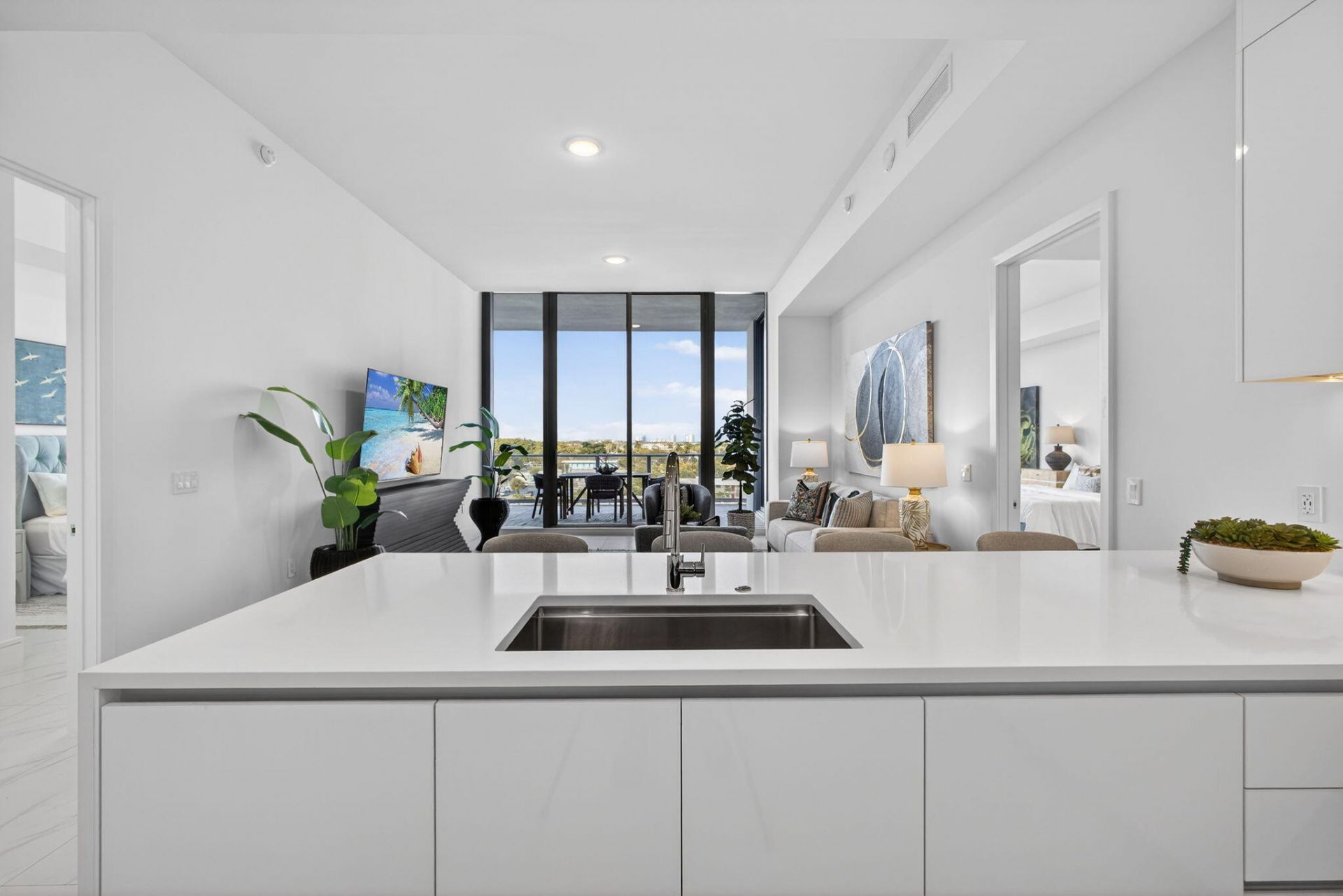 220 Lake Shore Drive, Unit 609, Lake Park, FL 33403 Photo