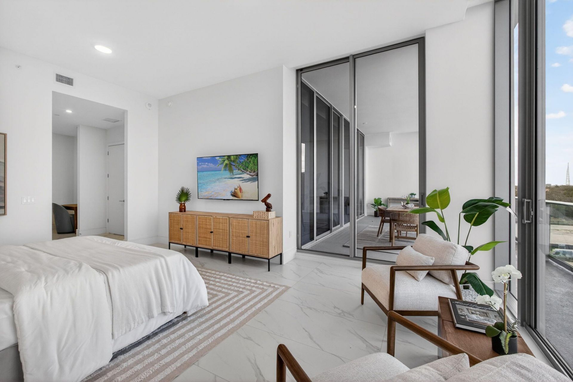 220 Lake Shore Drive, Unit 609, Lake Park, FL 33403 Photo