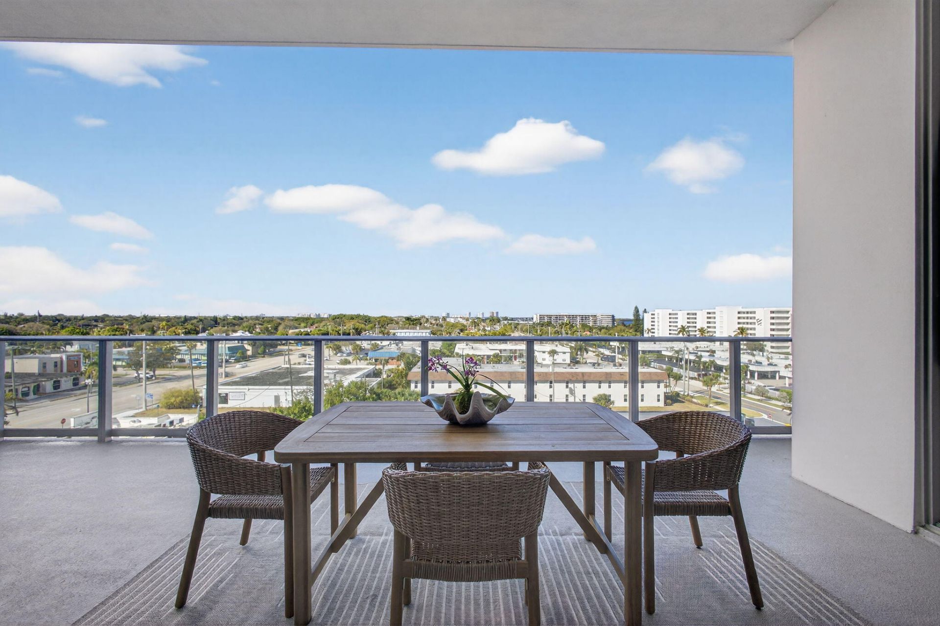 220 Lake Shore Drive, Unit 609, Lake Park, FL 33403 Photo