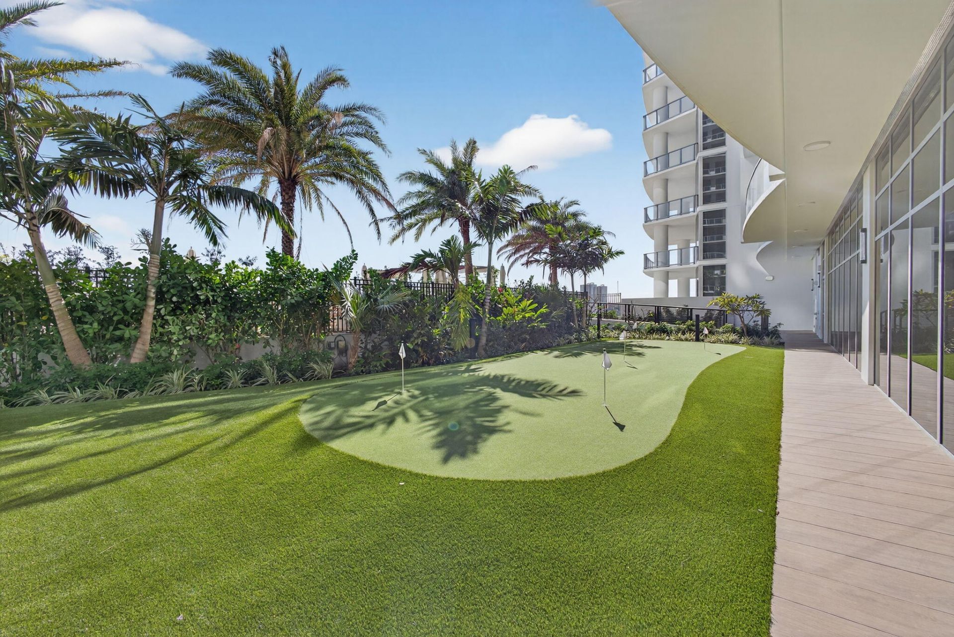 220 Lake Shore Drive, Unit 609, Lake Park, FL 33403 Photo