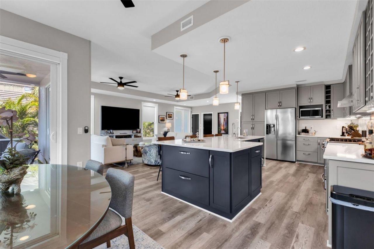 276 Lewis Circle, Unit 112, Punta Gorda, FL 33950 Photo