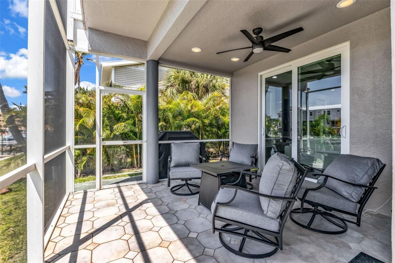 276 Lewis Circle, Unit 112, Punta Gorda, FL 33950 Photo