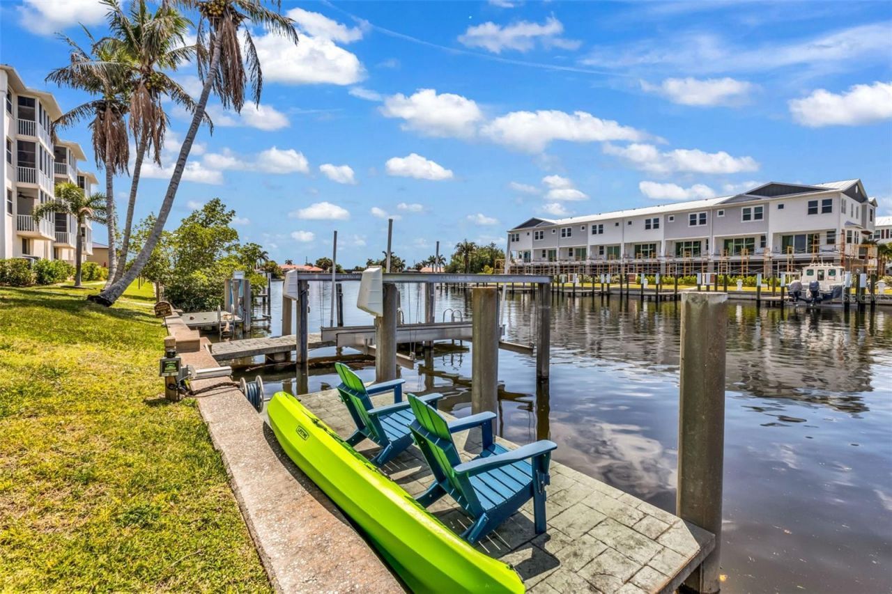 276 Lewis Circle, Unit 112, Punta Gorda, FL 33950 Photo