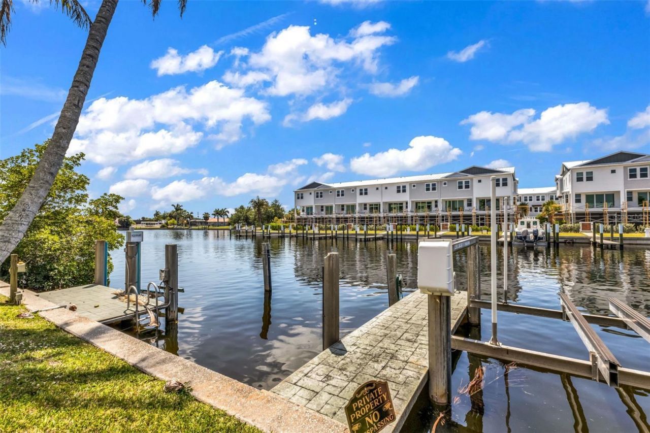 276 Lewis Circle, Unit 112, Punta Gorda, FL 33950 Photo