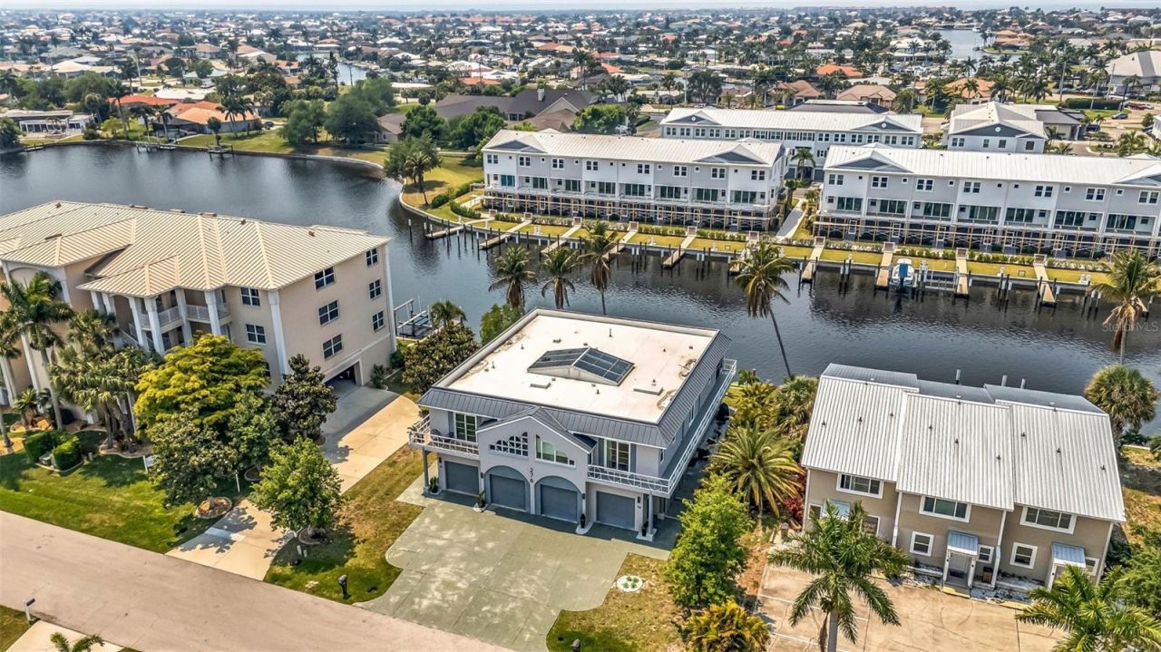 276 Lewis Circle, Unit 112, Punta Gorda, FL 33950 Photo