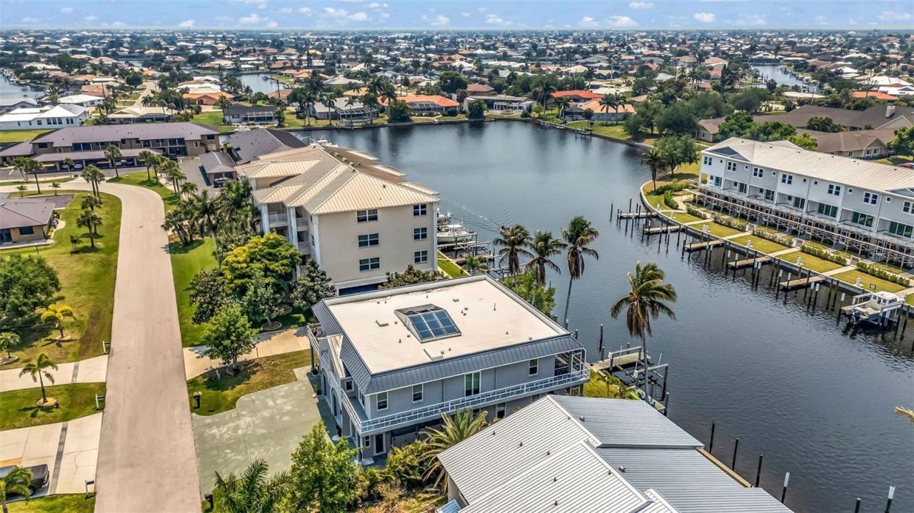 276 Lewis Circle, Unit 112, Punta Gorda, FL 33950 Photo